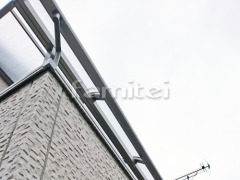 ベランダ屋根 LIXILスピーネ3階